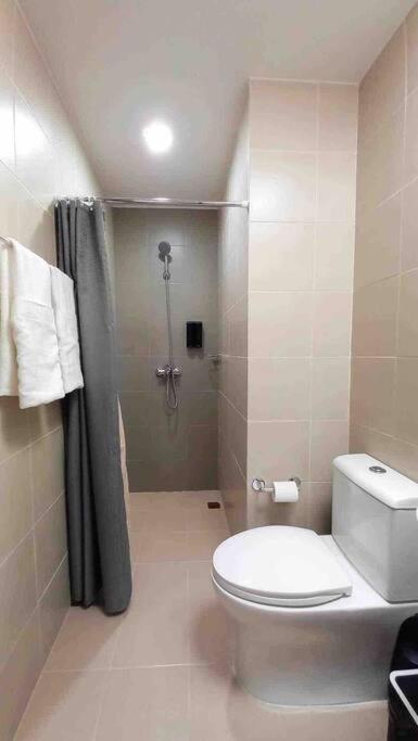 1Br With Extra Room At One Regis- Megaworld Bacolod Esterno foto