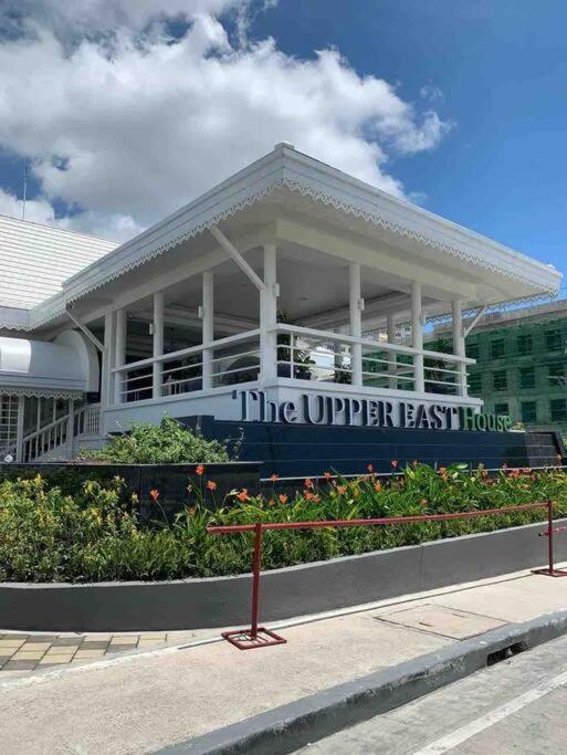 1Br With Extra Room At One Regis- Megaworld Bacolod Esterno foto