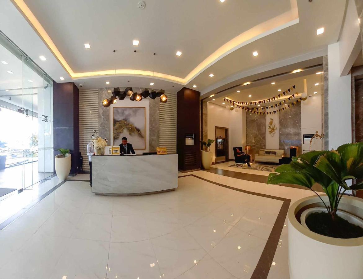 1Br With Extra Room At One Regis- Megaworld Bacolod Esterno foto