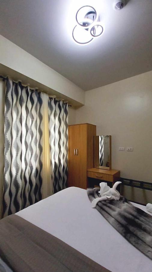 1Br With Extra Room At One Regis- Megaworld Bacolod Esterno foto